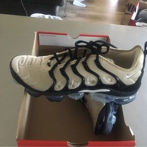 New Men’s Nike Air Vapormax Plus size 11.5